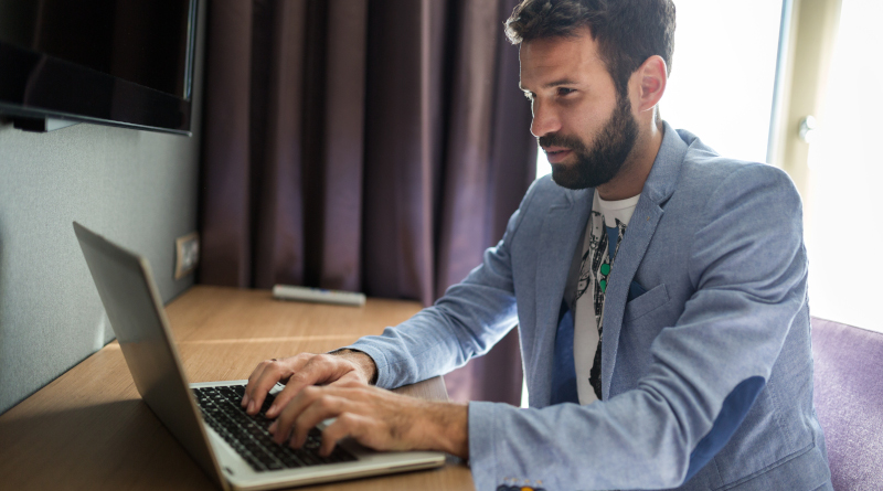 Diagramação de livros impressos, de acordo com site G1 SEO — entenda como aplicar um plano de conteúdo pode ser vantajoso